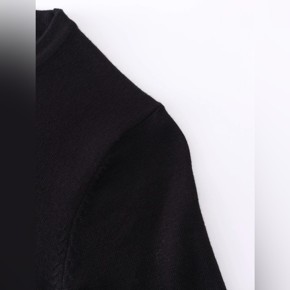 Fame on Central Meli Basic Crew Sweater in black size M - Picture 12 of 13